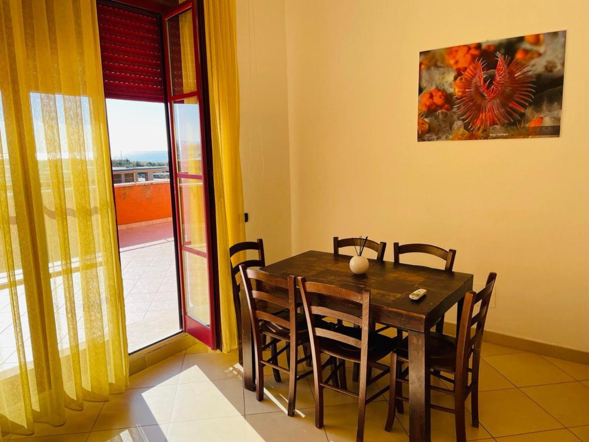 טירניה Regina Beach Holiday Apartments מראה חיצוני תמונה