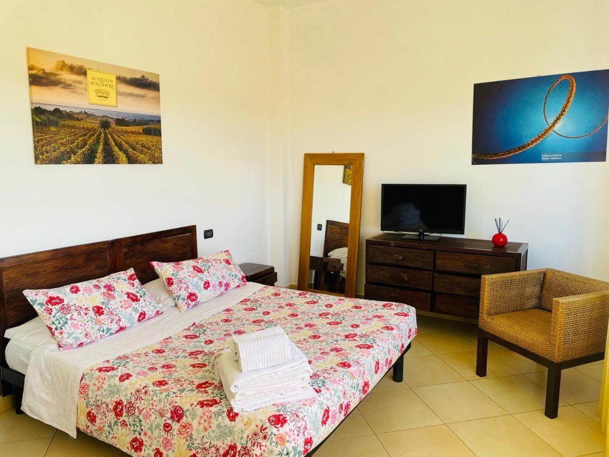 טירניה Regina Beach Holiday Apartments מראה חיצוני תמונה