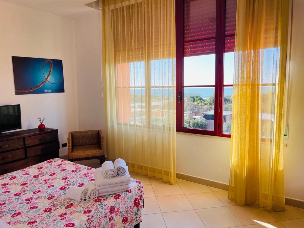 טירניה Regina Beach Holiday Apartments מראה חיצוני תמונה