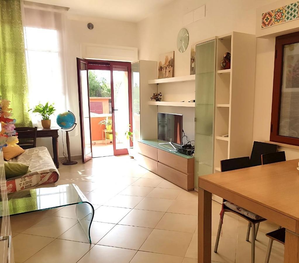 טירניה Regina Beach Holiday Apartments מראה חיצוני תמונה