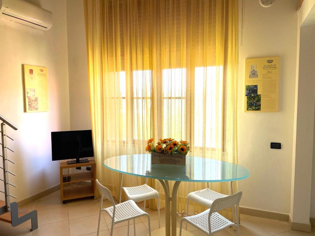 טירניה Regina Beach Holiday Apartments מראה חיצוני תמונה