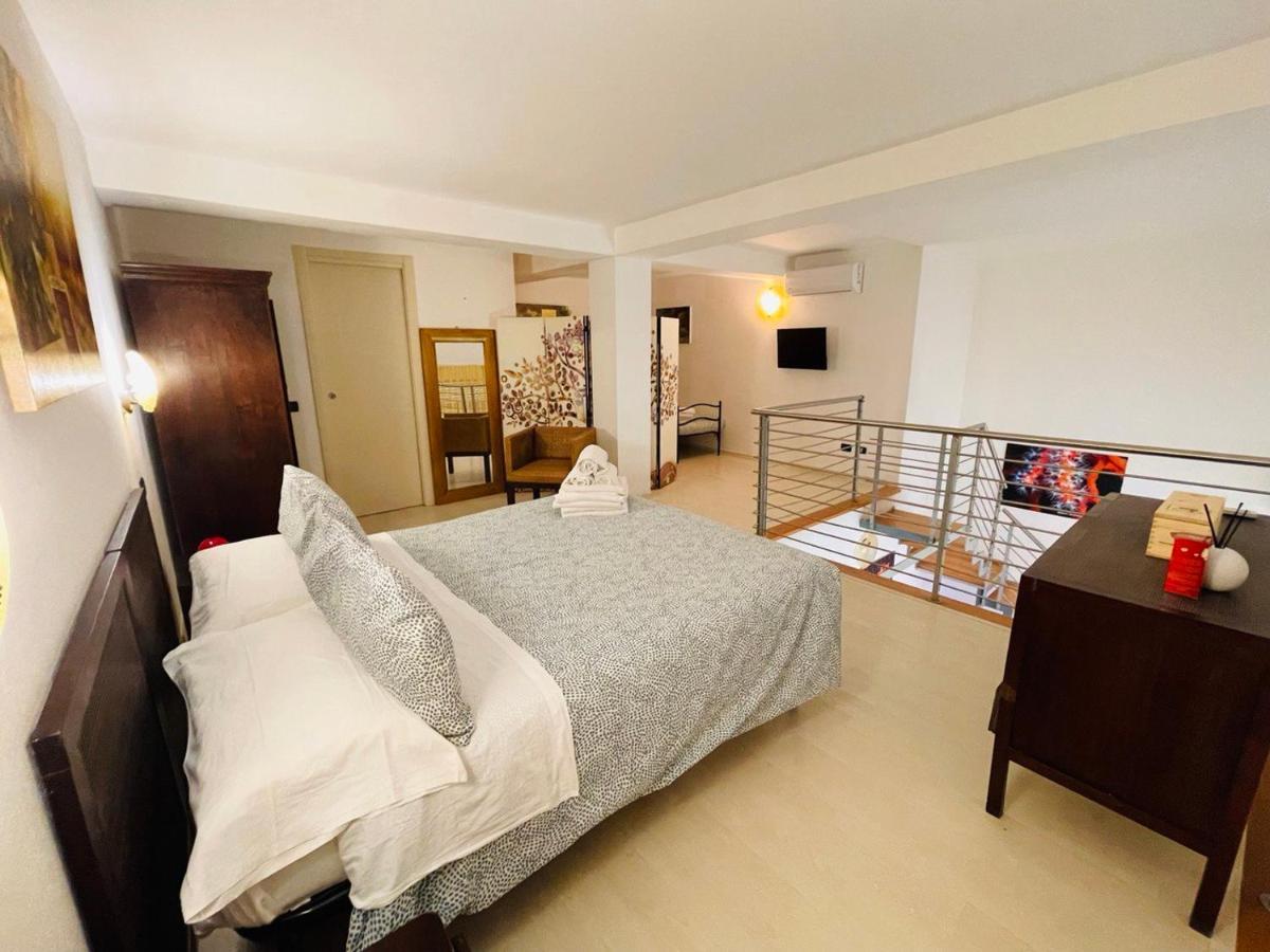 טירניה Regina Beach Holiday Apartments מראה חיצוני תמונה