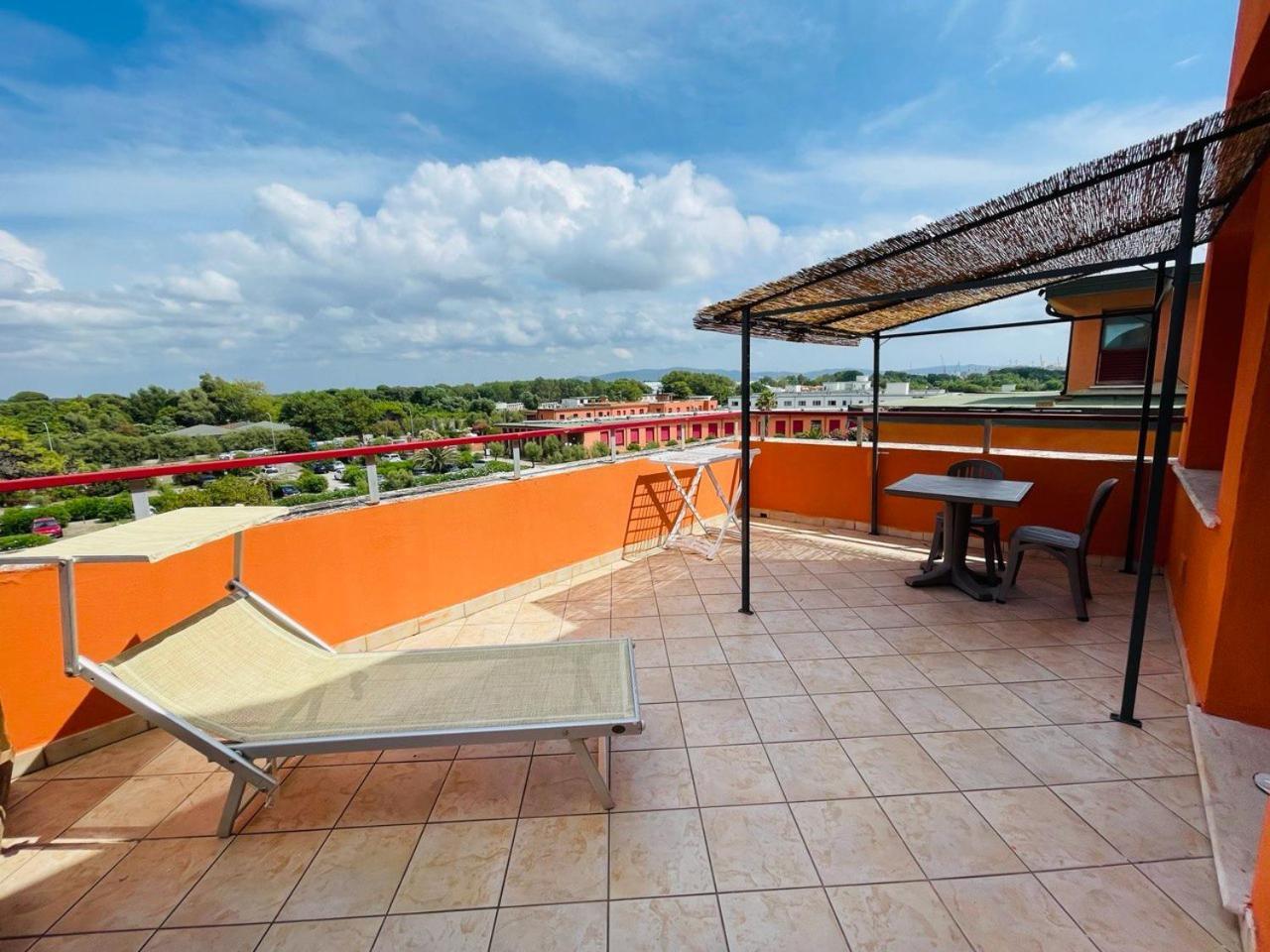 טירניה Regina Beach Holiday Apartments מראה חיצוני תמונה